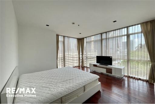 ให้เช่า 3 เตียง คอนโด ใน แอทธินี เรสซิเด้นซ์ (Athenee Residence)