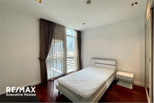 ให้เช่า 3 เตียง คอนโด ใน แอทธินี เรสซิเด้นซ์ (Athenee Residence)