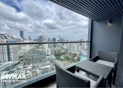 2 bedrooms for rent close to Asoke