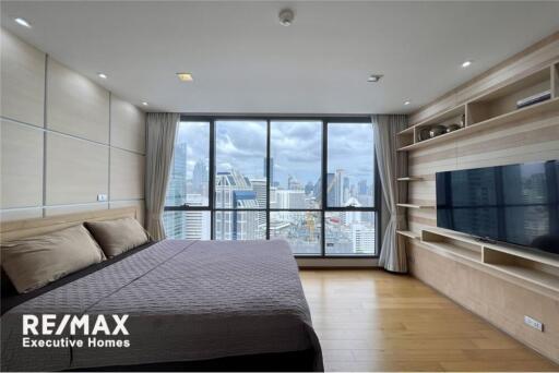 2 bedrooms for rent close to Asoke