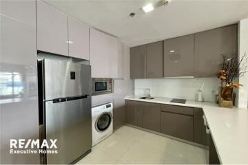 2 bedrooms for rent close to Asoke