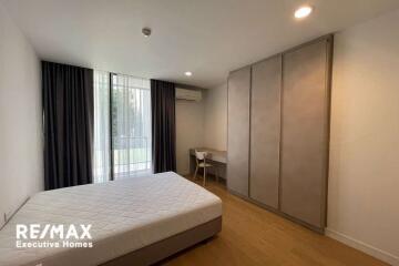 2 bedrooms private apartment for rent BTS prompong