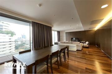 4 bedrooms apartment for rent near BTS Prompong