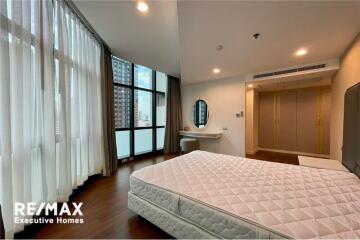 3 Bedrooms for Rent: Live in Luxury Near BTS Thonglor!