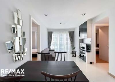 Modern 2 Bedroom Condos Near BTS Chidlom - Perfect for Commuters!