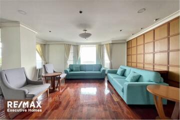 3 bedrooms Duplex for rent closed to BTS Nana