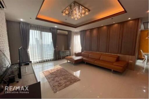 For Sale Duplex 3 Bedrooms High Floor at Villa Asoke