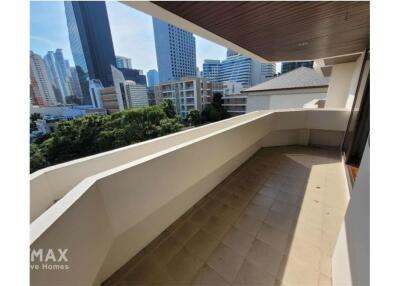 Pet friendly apartment 3+1 bedroom big balcony in Phrom Phong