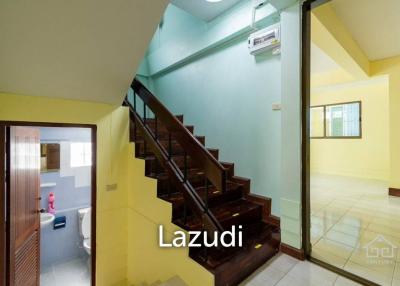 Townhouse 4 Bed near Takiab Beach