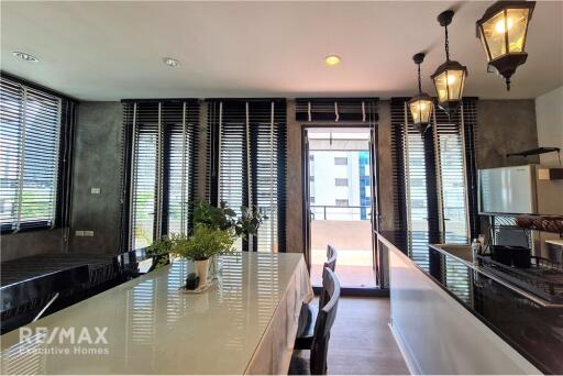 For rent penthouse pet friendly 2 bedrooms with private terrace in Sukhumvit 31