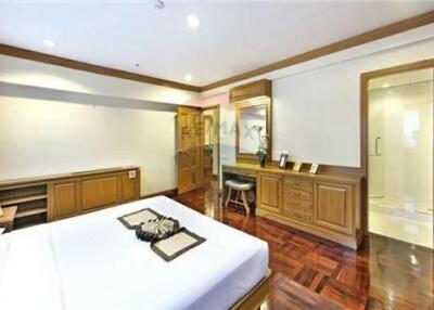 Spacious 3BR Urban Oasis in the Heart of Bangkok