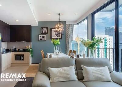 Luxury Living on the 30th Floor: Newly Renovated 2 Bedrooms for Rent at Edge Sukhumvit 23, Just Steps from BTS Asoke