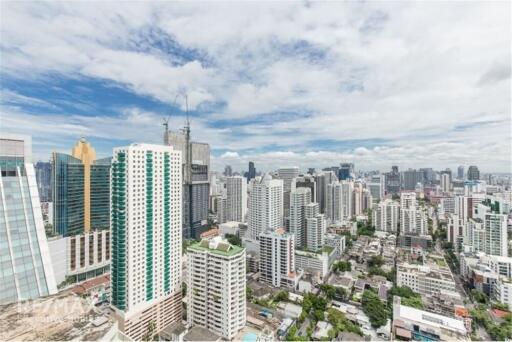 Stunning 2 Bedroom Condo on the 30th Floor at Edge Sukhumvit 23 - Steps Away from BTS Asoke - For Rent or Sale!