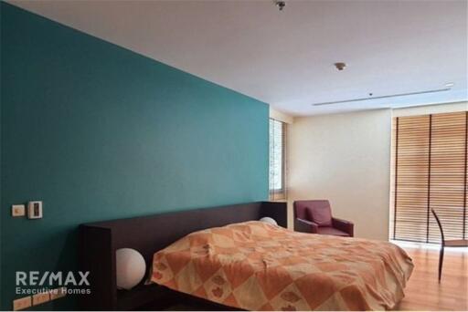 For Rent: Spacious 2 Bedroom Apartment at The Legend Saladaeng - Your Perfect Urban Retreat!