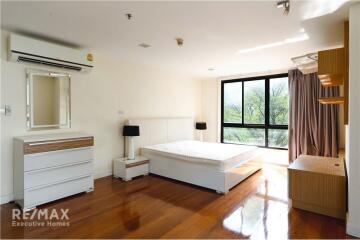 Prime Sukhumvit 31 - 2BR Pet-Friendly Condominium in the Phrom Phong area