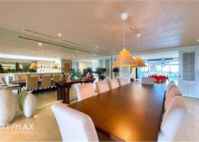 Luxurious 4-Bedroom Penthouse for Rent near BTS Ekkamai - Baan Ananda, Sukhumvit 61