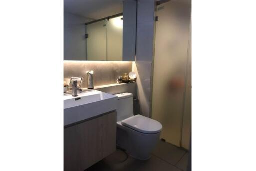 For Sale 3 Bedroom 2 Bathroom, Luxury duplex with pool access in Sukhumvit 24