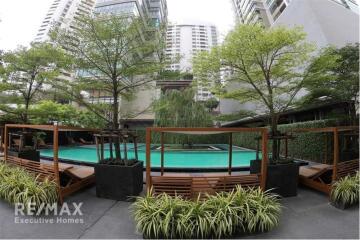 For Rent 3 Beds+Madroom 4 Bathroom/Sukhunvit24 Big bathtub among valuable view