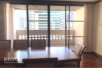 Room For Rent 3 Bed 3 Bath at Sukhumcit 23 Asok BTS