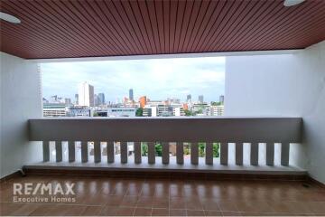 For Rent New renovated 3 Bedrooms in Sukhumvit 49