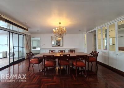 Available - new unit 3 bedrooms with big balcony - pet firendly unit - Liberty Park Comdominium Sukhumvit 23