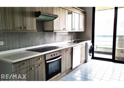 For rent - New renovated 3 Bedrooms - 15 floor - Polo Park - Lumpini Park