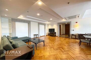 Newly Renovated 3 Bedroom Pet-Friendly Apartment Near BTS Nana!