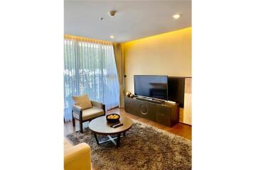 For Rent : Newly renovated 2 Bedrooms, Corner unit at Hudson Sathorn 7