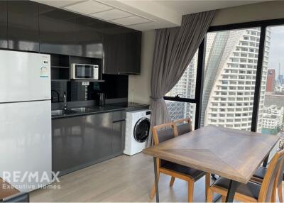 Ashton Asoke - 2 Bedrooms, 2 Bathrooms, and Breathtaking Panoramic Views!