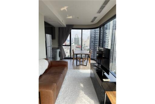 Ashton Asoke - 2 Bedrooms, 2 Bathrooms, and Breathtaking Panoramic Views!