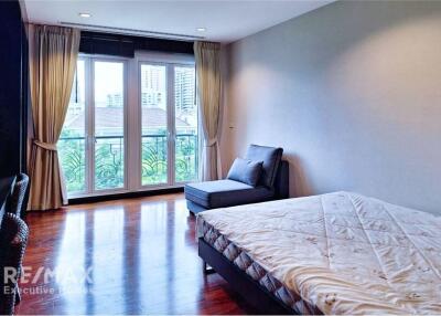 For Rent: Newly renovated 3 Bedrooms Overlook garden and swimming pool With balcony at Supreme Garden