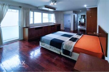 Pet friendly 2 bedrooms in Sukhumvit Soi 12