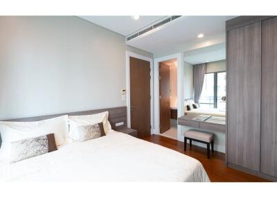 For Rent : Bright Sukhumvit 24 -  Modern 2 Bedroom  in the Heart of Sukhumvit