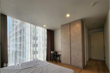 CAT-Friendly Modern 2-Bed, 2-Bath Low-Rise Apartment near Emporium & BTS Phrom Phong