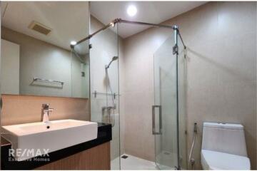 CAT-Friendly Modern 2-Bed, 2-Bath Low-Rise Apartment near Emporium & BTS Phrom Phong