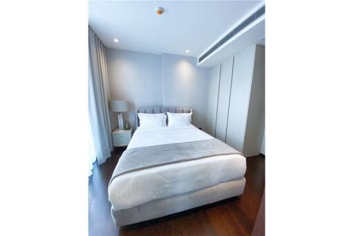 Modern Tranquility in Thonglor: Pet-Friendly 2-Bed, 2-Bath Low-Rise Haven at Laciita Delre