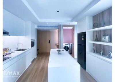 Pet-Friendly 2-Bedroom Apartment with Modern Amenities in Sukhumvit 61
