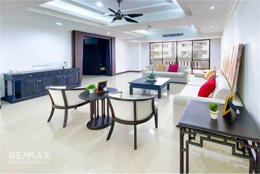 Living in Sukhumvit 23: 3-Bed Pet-Friendly