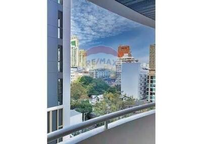 For Rent:  2-Bedroom Condo at Le Premier 1, Sukhumvit 23