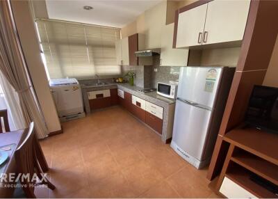 Reduced Price,1Bed,Low-rise Apartment Closed to Emquartier Best Price,BTS Phromphong