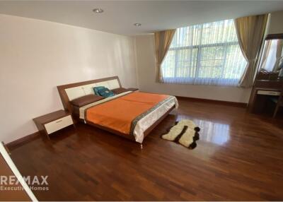 Reduced Price,1Bed,Low-rise Apartment Closed to Emquartier Best Price,BTS Phromphong