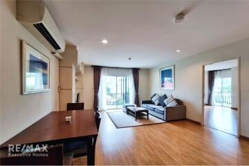 Cozy Cat-Friendly 2BR Apartment in Low-Rise Thonglor Building