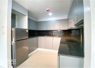 Newly Renovated 1BR in President Park Sukhumvit 24 - Spacious & Pet Friendly