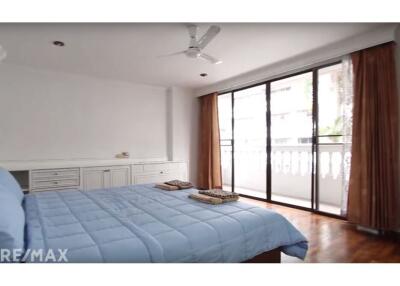 Available Pet Friendly Apartment  2 Beds For Rent in Asoke