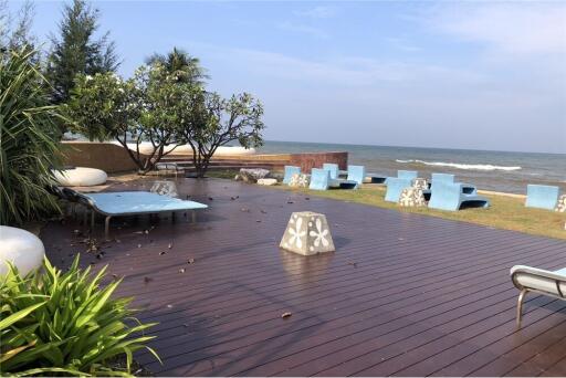 Stunning Beachfront Resort for Sale in Pranburi - A Turnkey Investment Opportunity