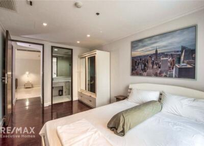 Luxurious 2BR/2.5BA Condo with Stunning Views at The Oleander, Sukhumvit 11 - High Floor BTS Nana