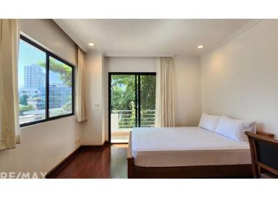 Luxurious 3 Bedroom Condo for Rent in Sukhumvit 49 - Fully Furnished