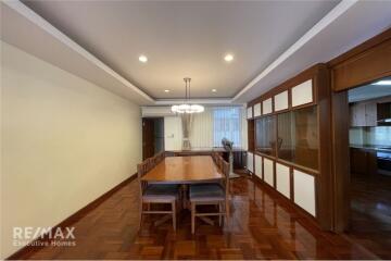 Luxurious 3BR Condo with Maid Room at Grand Ville House 1, Sukhumvit 24