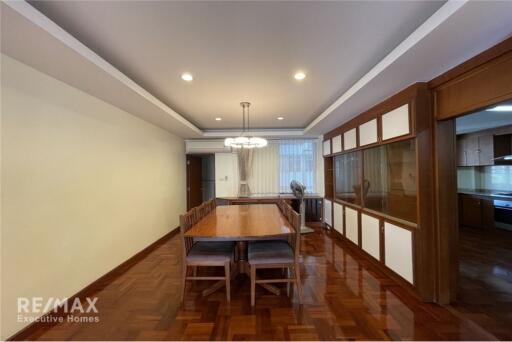 Luxurious 3BR Condo with Maid Room at Grand Ville House 1, Sukhumvit 24