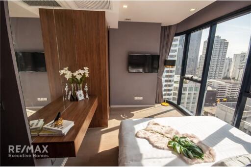 Luxury 2 Bedroom Condo for Rent 4 Mins Walk to BTS Asoke